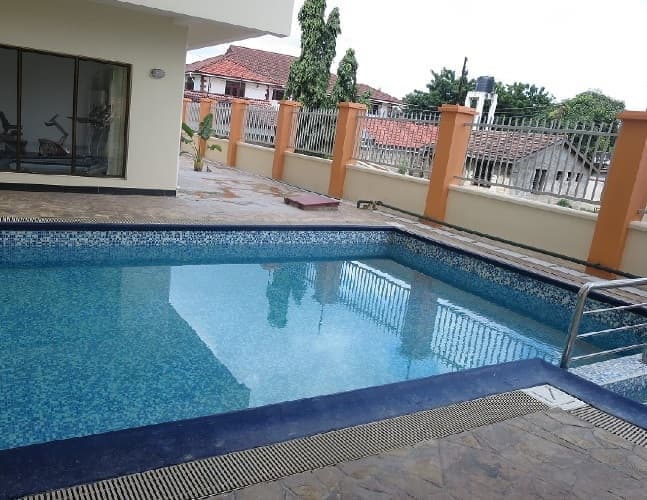 Palm Village Apartment - Image 1